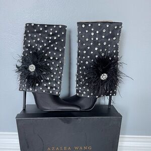 New Azalea Wang boots with feather flower